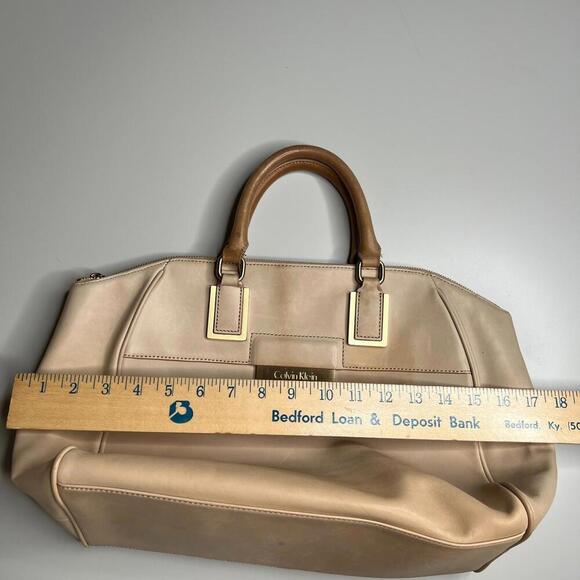 Calvin Klein Beige Leather Satchel Tote Bag Gold Hardware Structured Large Purse - Picture 3 of 15